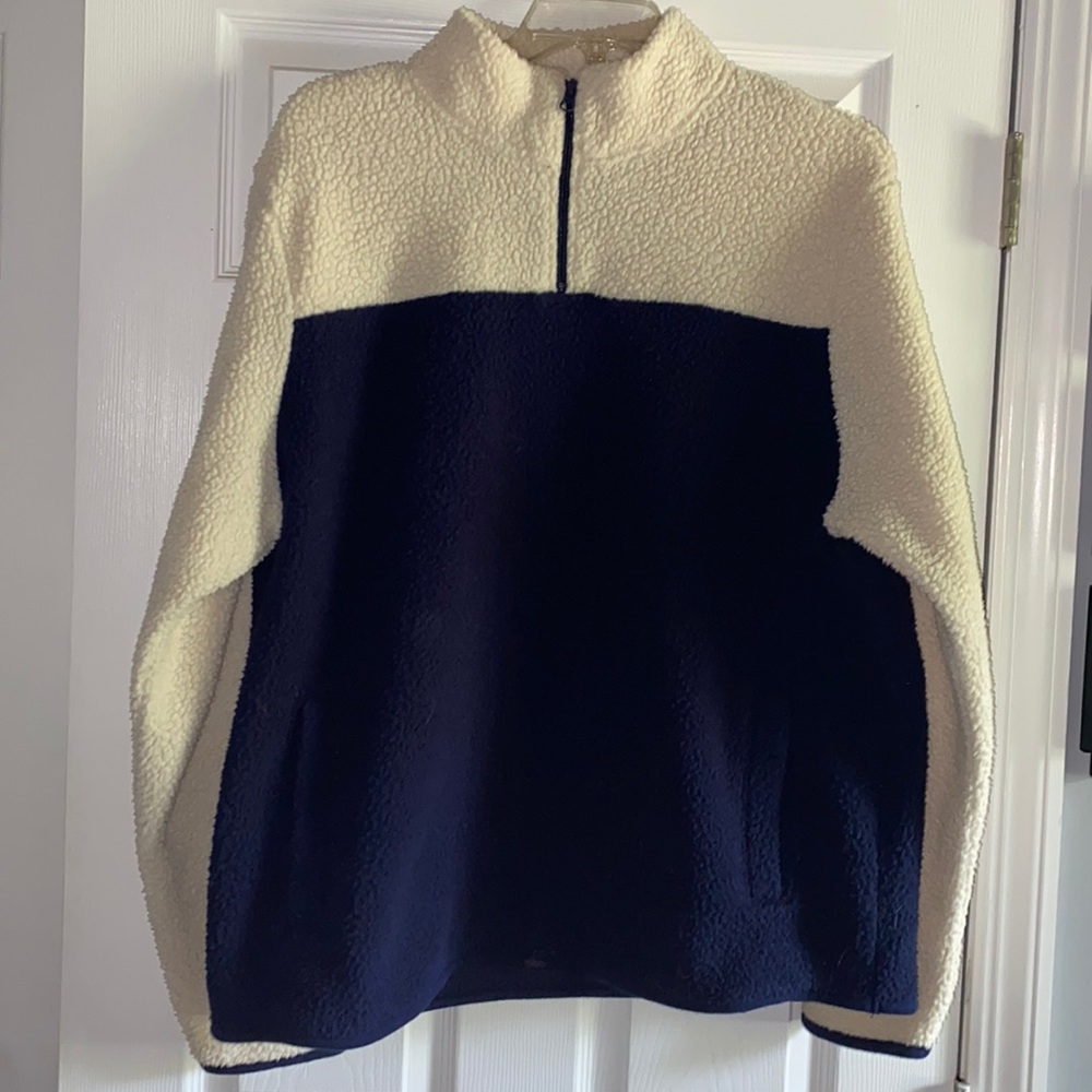Comfy white and blue quarter zip